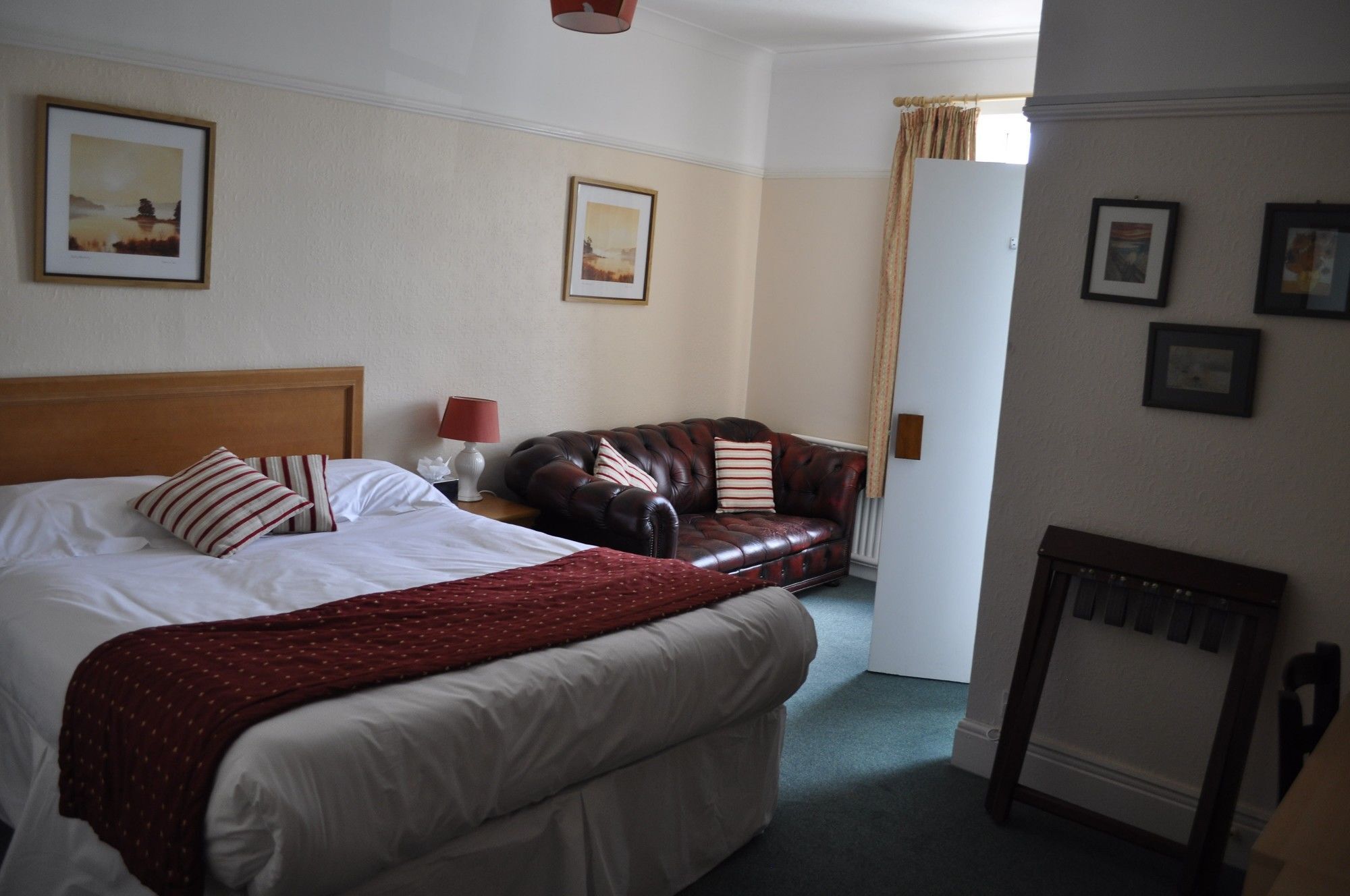 Hayward'S At The Grasmere เคนแชม ภายนอก รูปภาพ