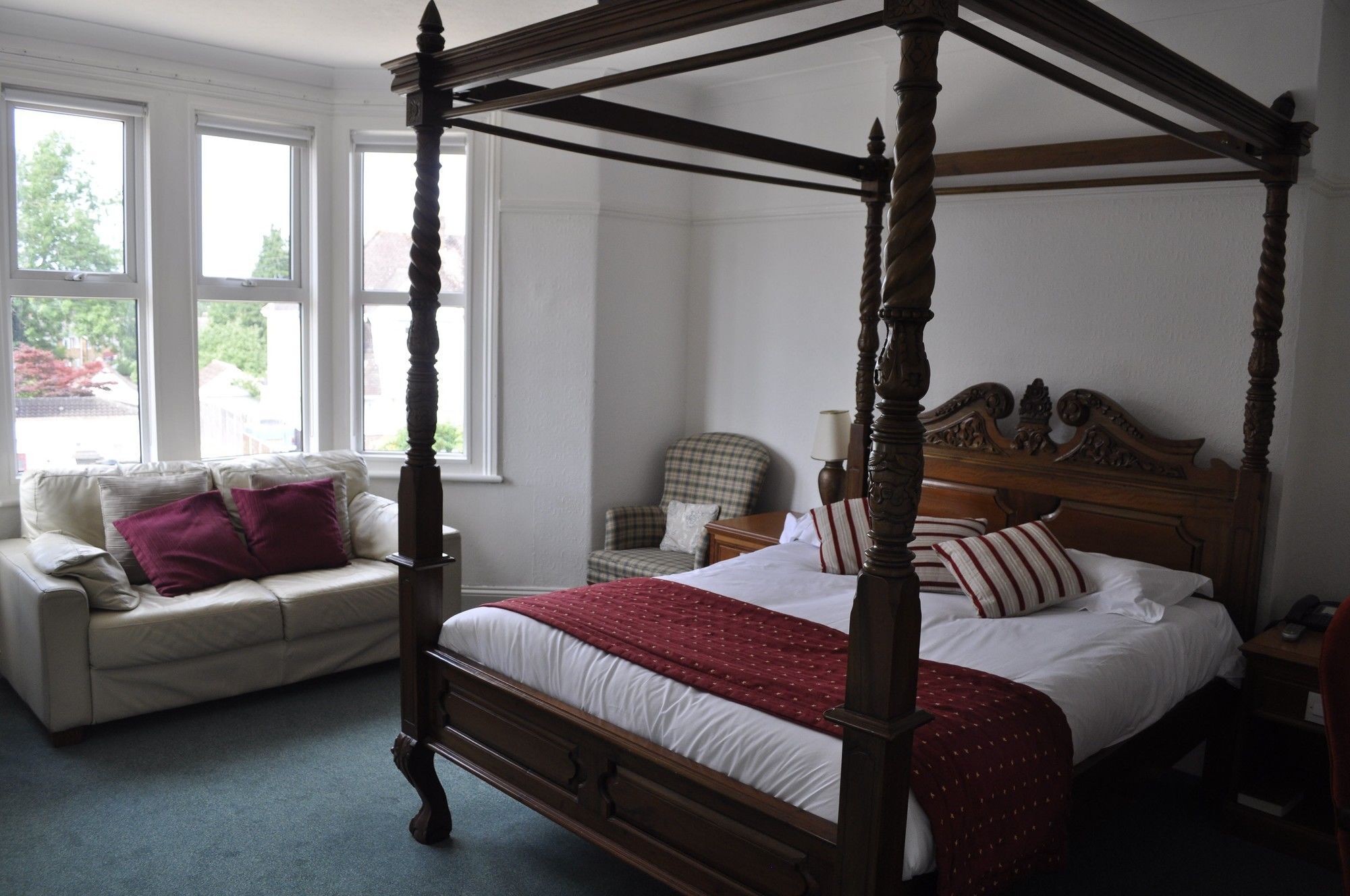 Hayward'S At The Grasmere เคนแชม ภายนอก รูปภาพ
